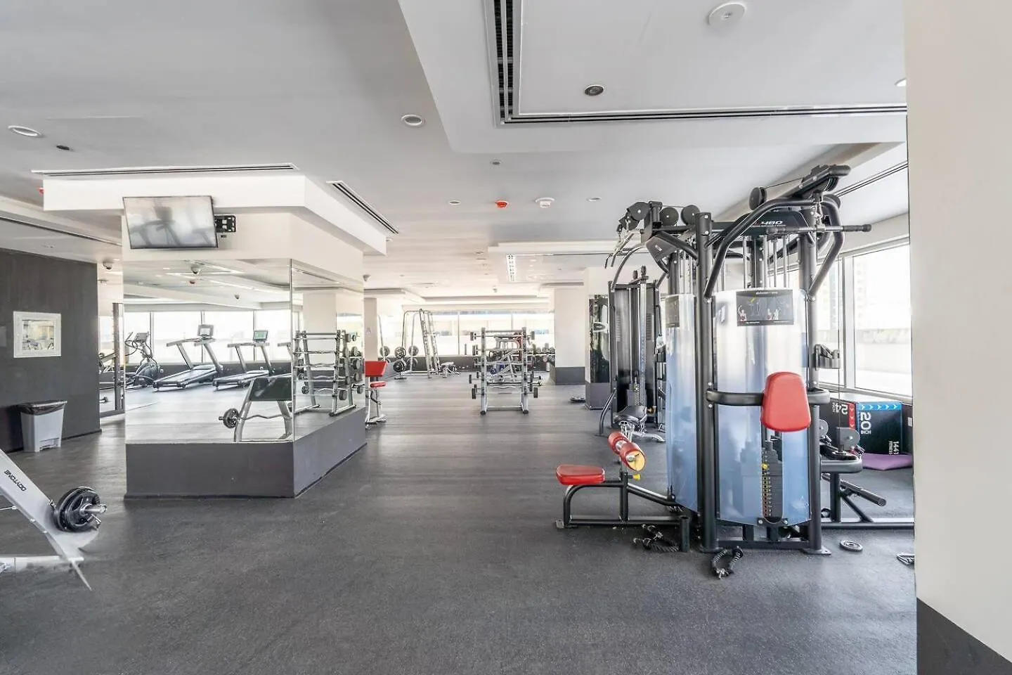 Hera Tower Sport City - By Golden Casa Dubai