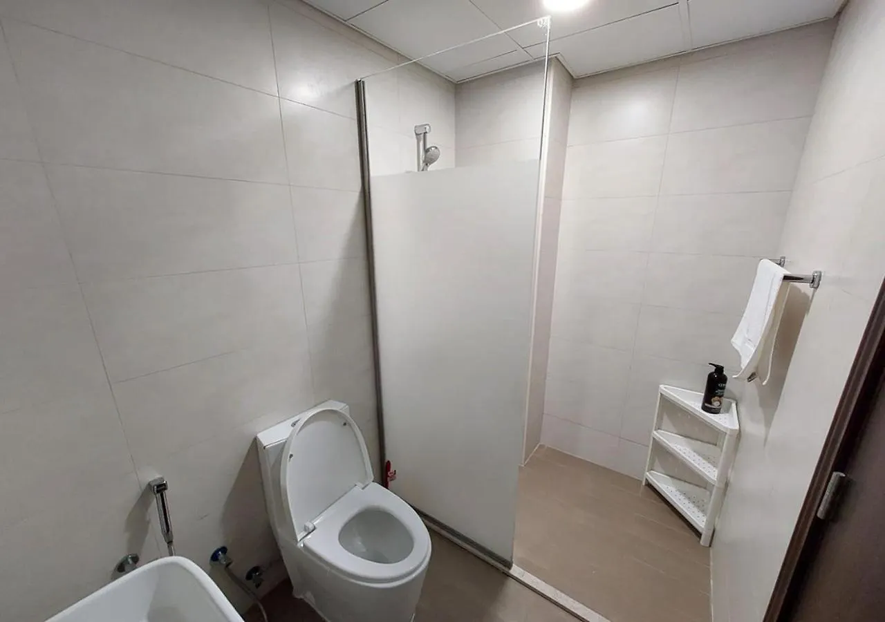 Hera Tower Sport City - By Golden Casa Dubai 0*,