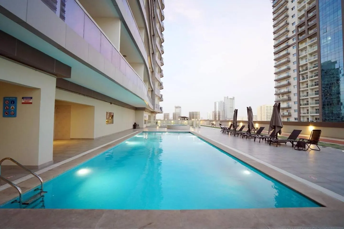 Apartment Hera Tower Sport City - By Golden Casa Dubai