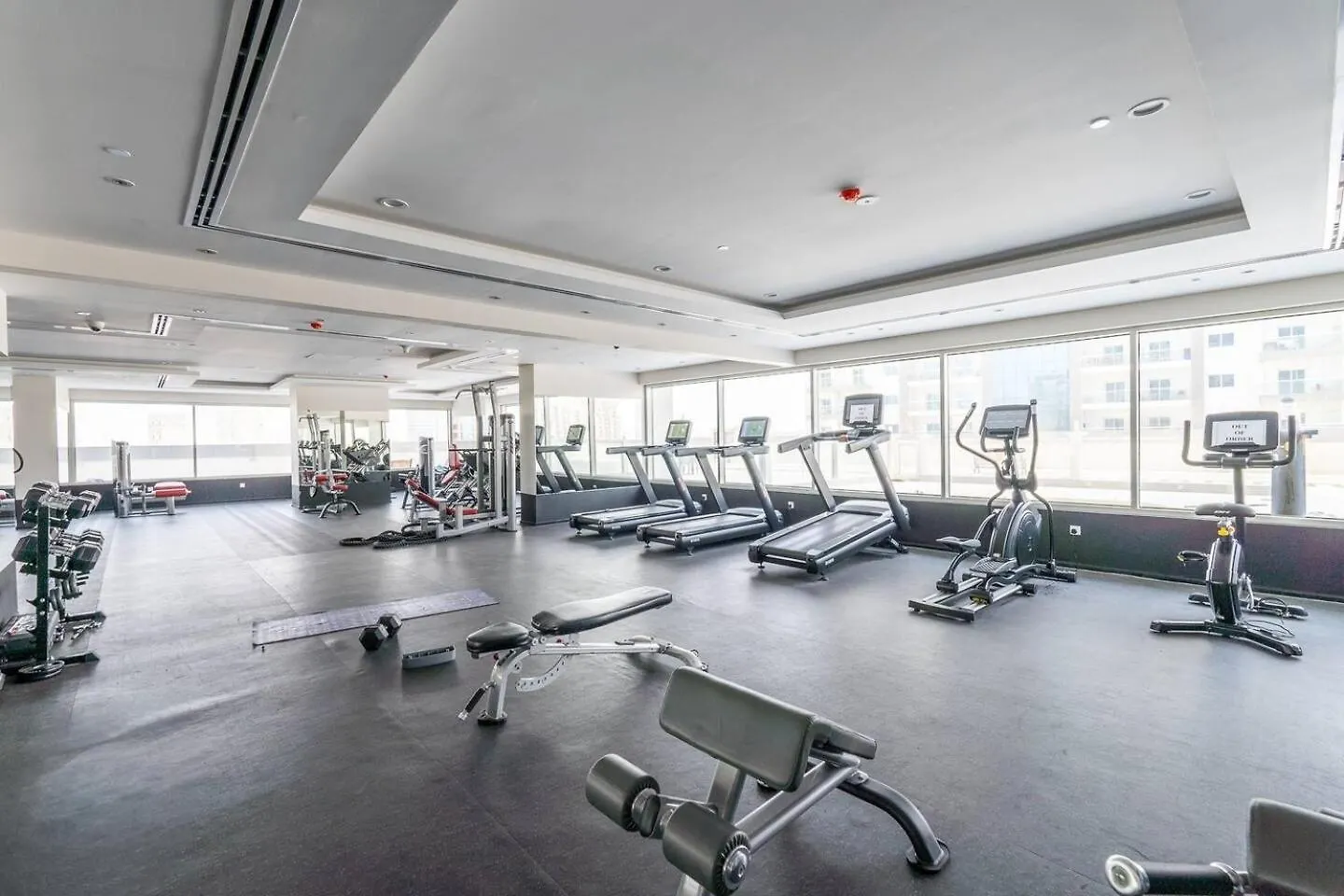 Hera Tower Sport City - By Golden Casa Dubai United Arab Emirates