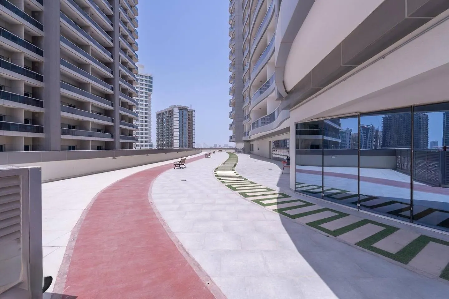 Apartment Hera Tower Sport City - By Golden Casa Dubai United Arab Emirates
